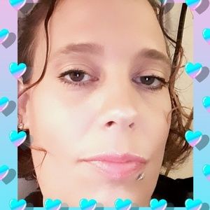 Meet your Posher, Lisa ann